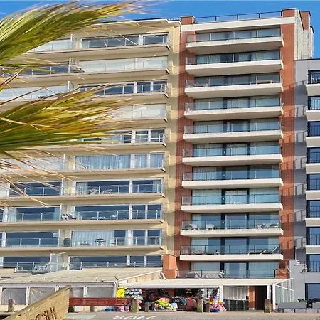 By North Sea With Ocean Views Apartamento