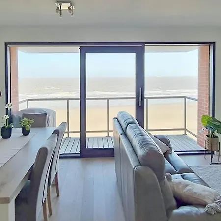 By North Sea With Ocean Views *