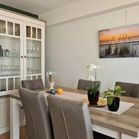 By North Sea With Ocean Views Apartamento