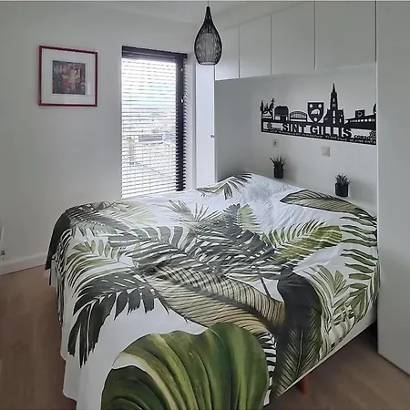 Апартаменты By North Sea With Ocean Views